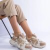 D/CEO White trainers Justar