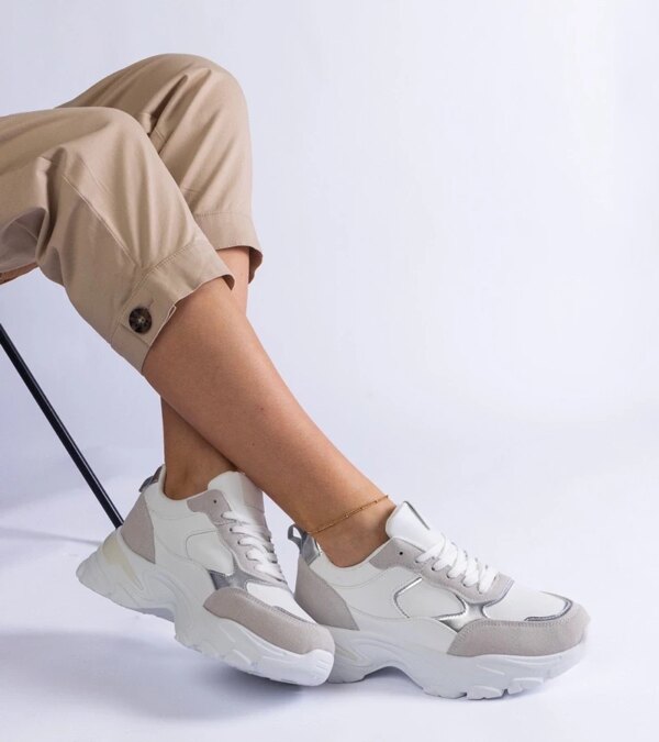 D/CEO White trainers Justar