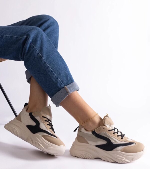 D/CEO White trainers Justar