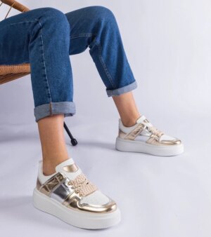 D/CEO White trainers Justar