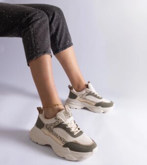 D/CEO White trainers Justar