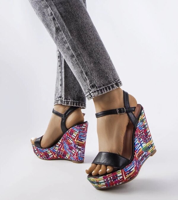 D/CEO Yellow sandals Dolores