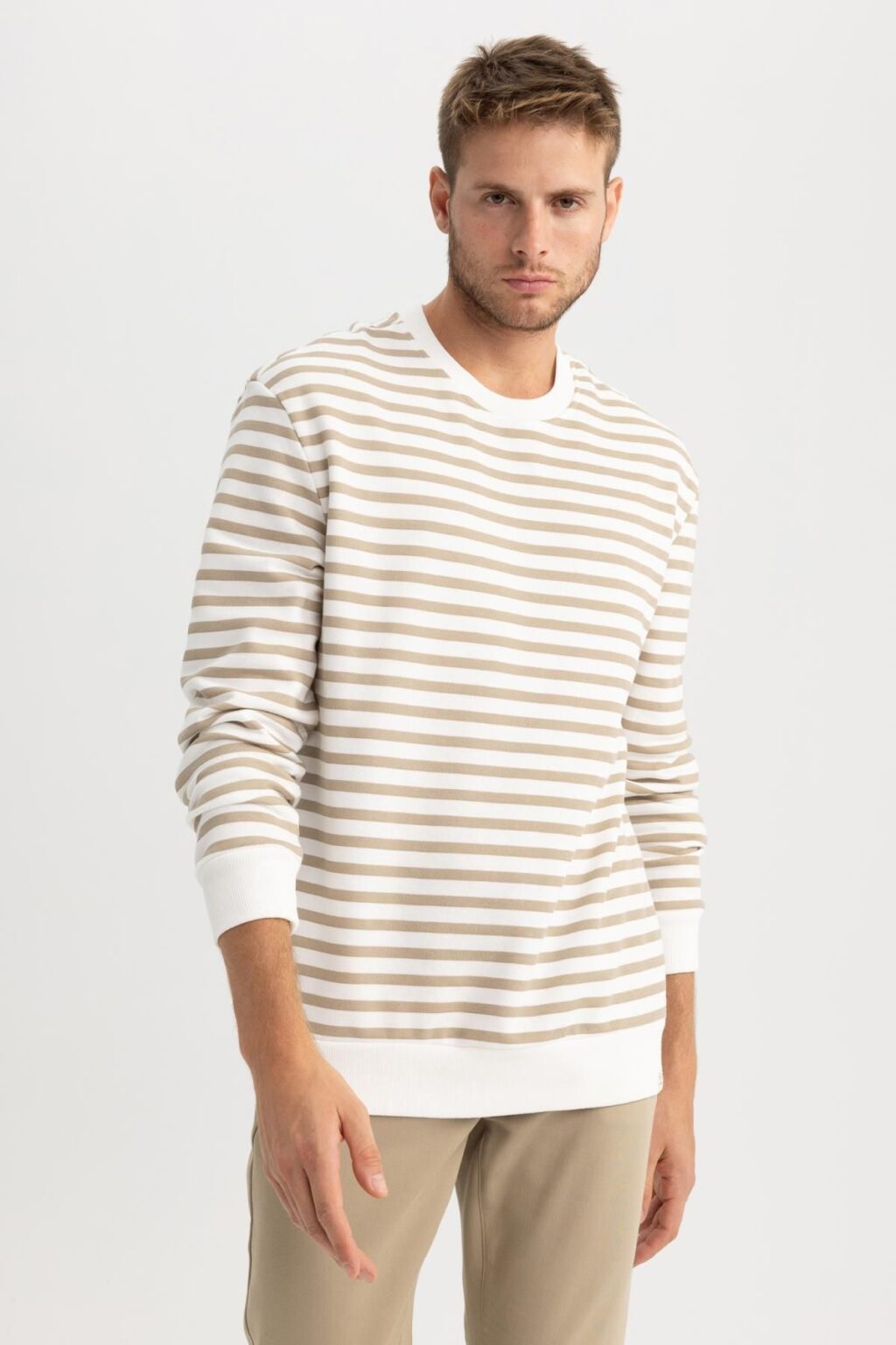 DEFACTO Comfort Regular Fit Relaxed Fit Crew Neck Striped Sweatshirt