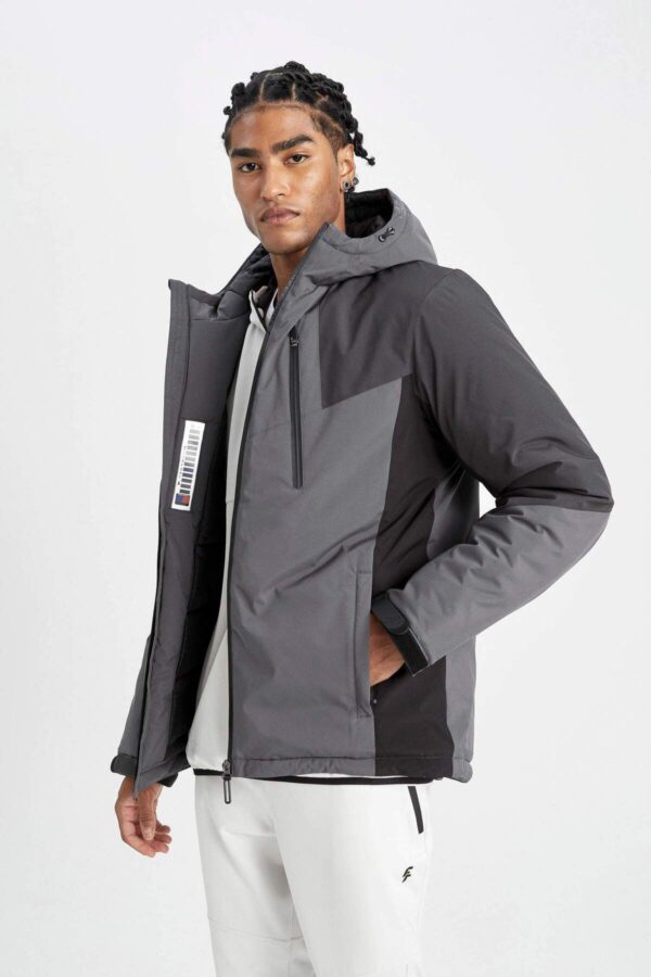 DEFACTO Fit Thermometer Jacket Water Repellent Windproof Slim Fit Slim Cut Hooded Zippered