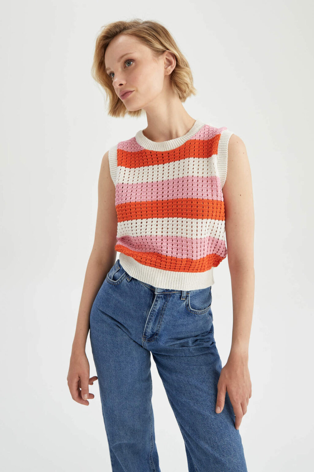DEFACTO Regular Fit Color Block Crew Neck Singlet