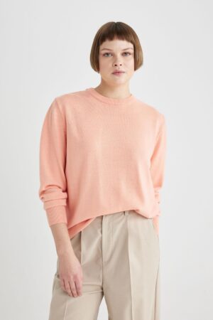 DEFACTO Regular Fit Crew Neck Basic Knitwear Sweater