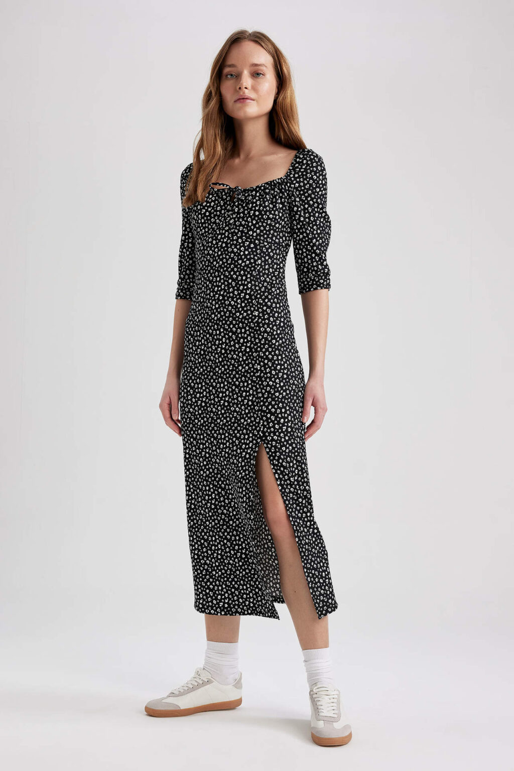 DEFACTO Regular Fit Heart Neck mintás hasított rövid ujjú midi ruha