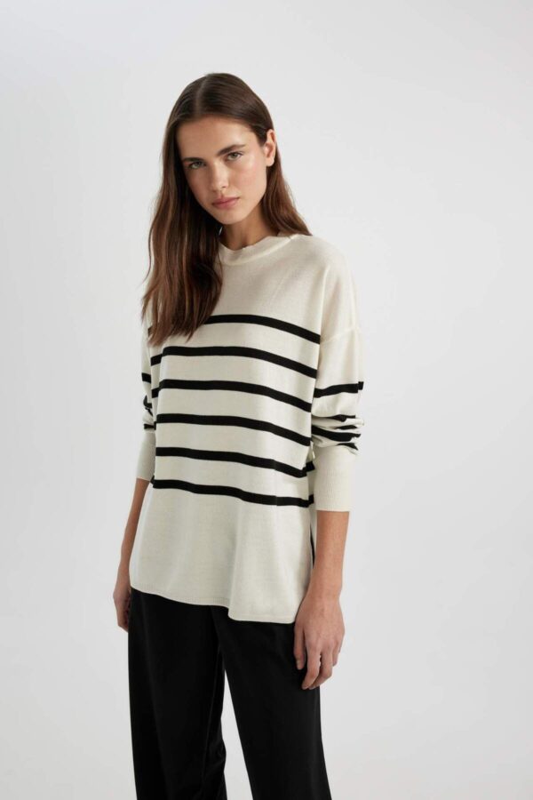 DEFACTO Relax Fit Soft Texture Striped Crew Neck Basic Plain Sweater Tunic