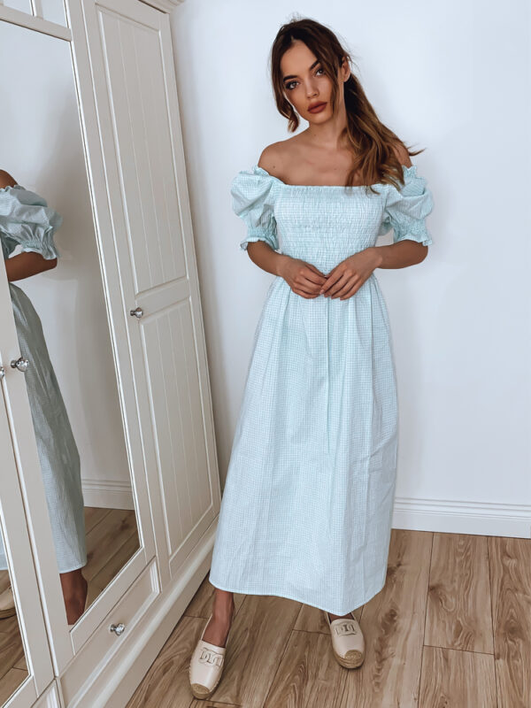 Dalina menta ruha Destreet J