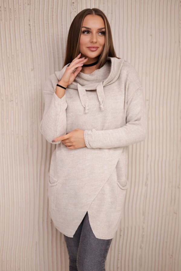 Dark beige sweater with a clutch bottom