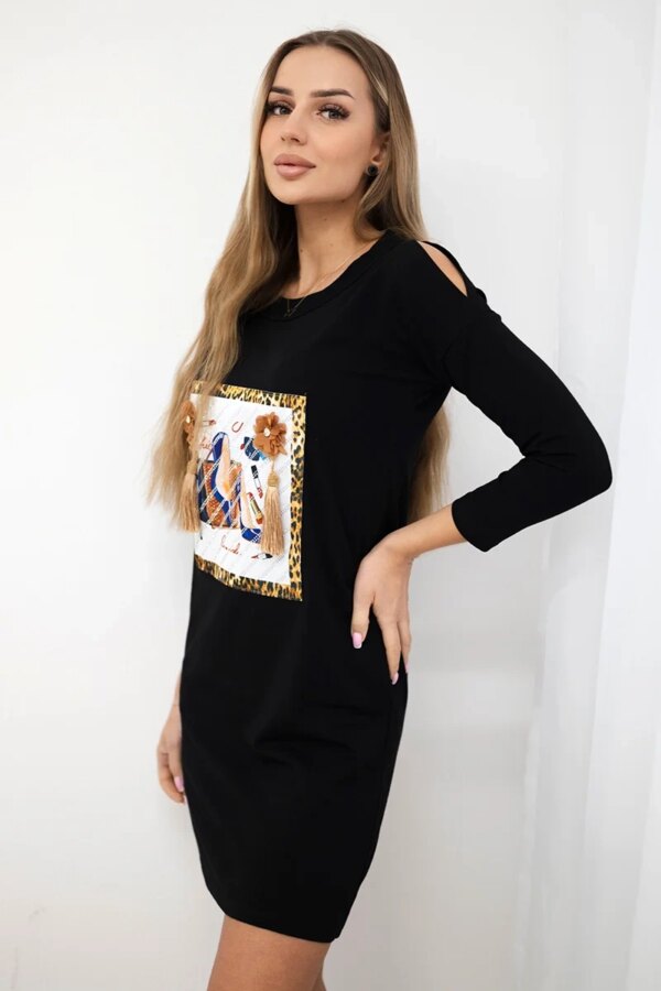 Dress with 3D graphics and decorative pom pom black