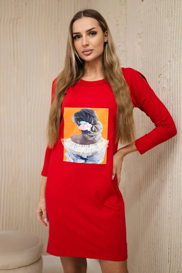 Dress with 3D graphics