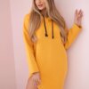 Dress with a hood and a side slit peach