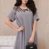 Dress with an animal motif in gray color