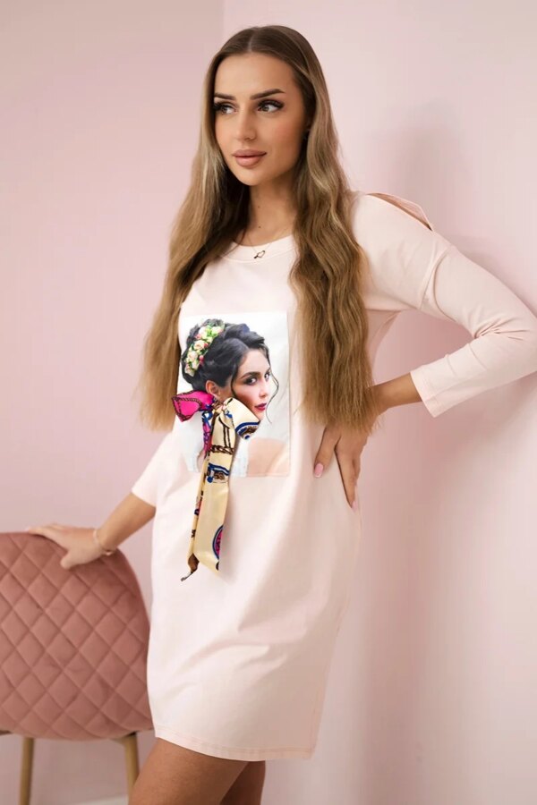 Dress with graphics and a colorful bow 3D powder pink