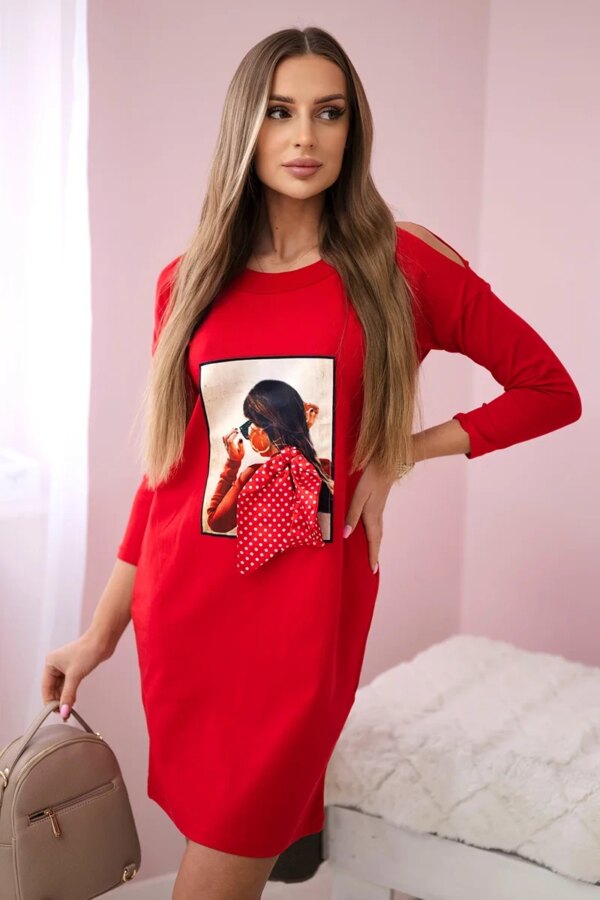 Dress with graphics and bow in polka dot 3D red