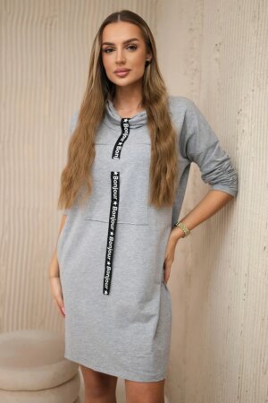 Dress with tie gray