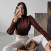 EMMIE 2023 OLAVOGA Brown Turtleneck
