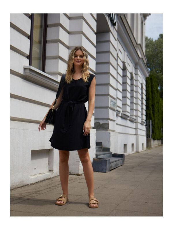 Edoti Midi dress