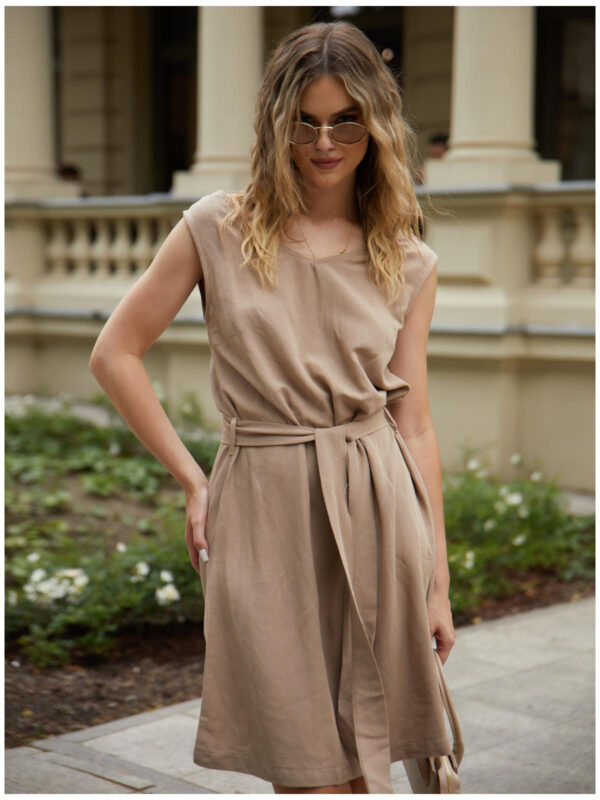 Edoti Midi dress
