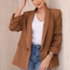 Elegant jacket with dark camel lapels