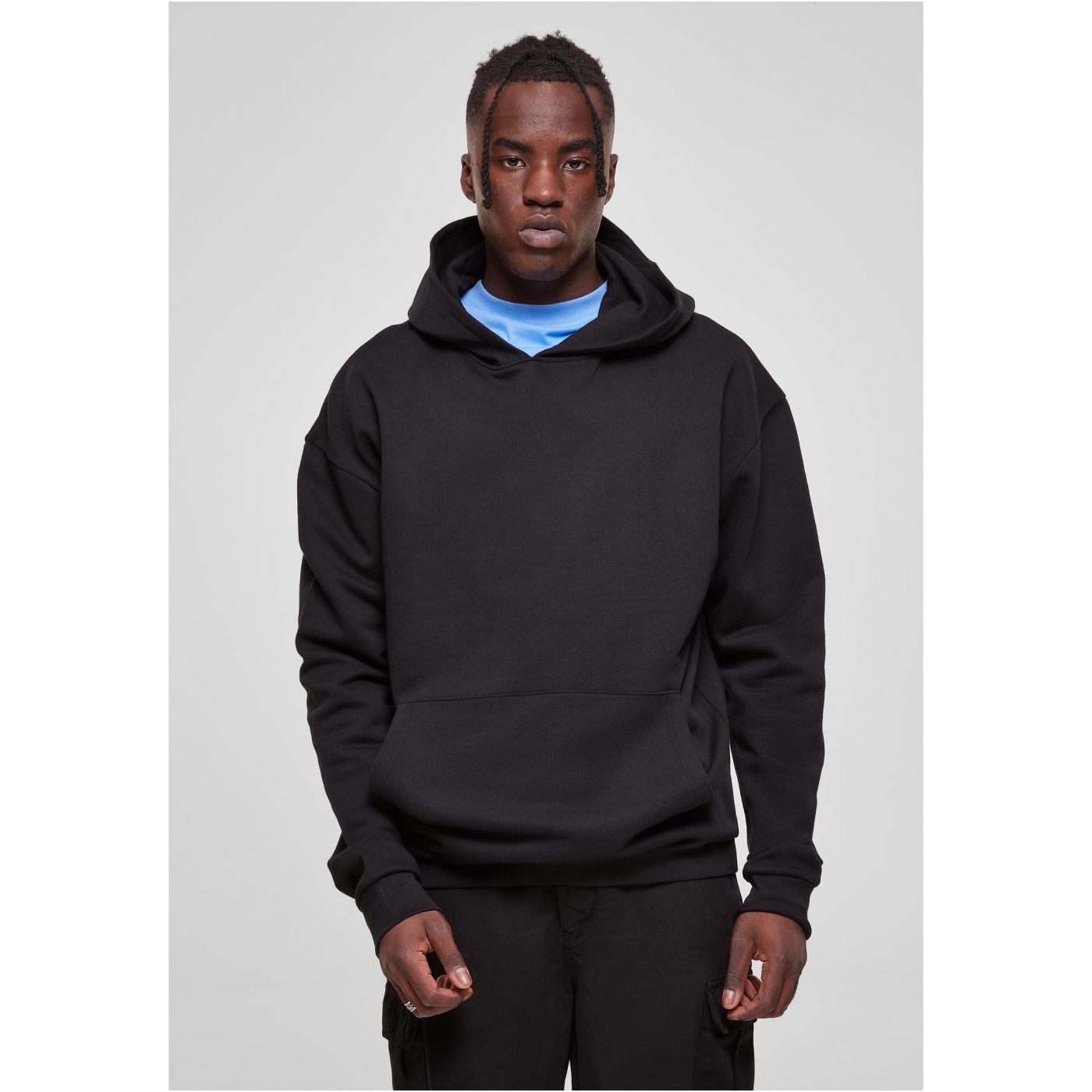 Embroidery hood Black with hood