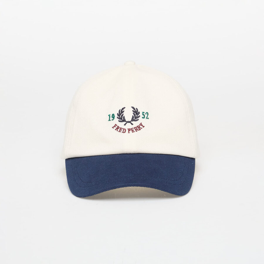 FRED PERRY 1952 Graphic Pique Cap Ecru Universal-alacsony-ár