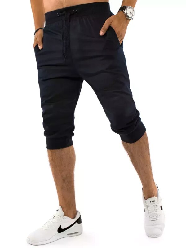 Férfi baggy rövid szabadidőnadrág gránátkék színben Dstreet