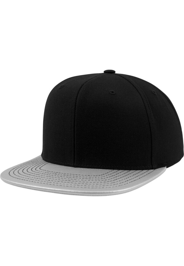 Flexfit Sapkák 'Metallic Visor'  fekete / ezüst