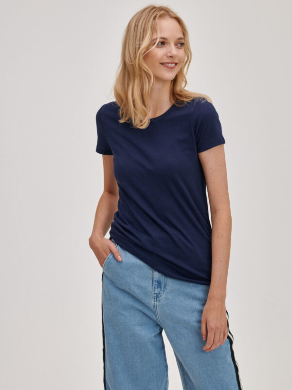 GAP Basic T-shirts