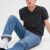 GAP Basic V-Neck T-Shirt - Men
