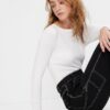 GAP Body with boat neckline - Women