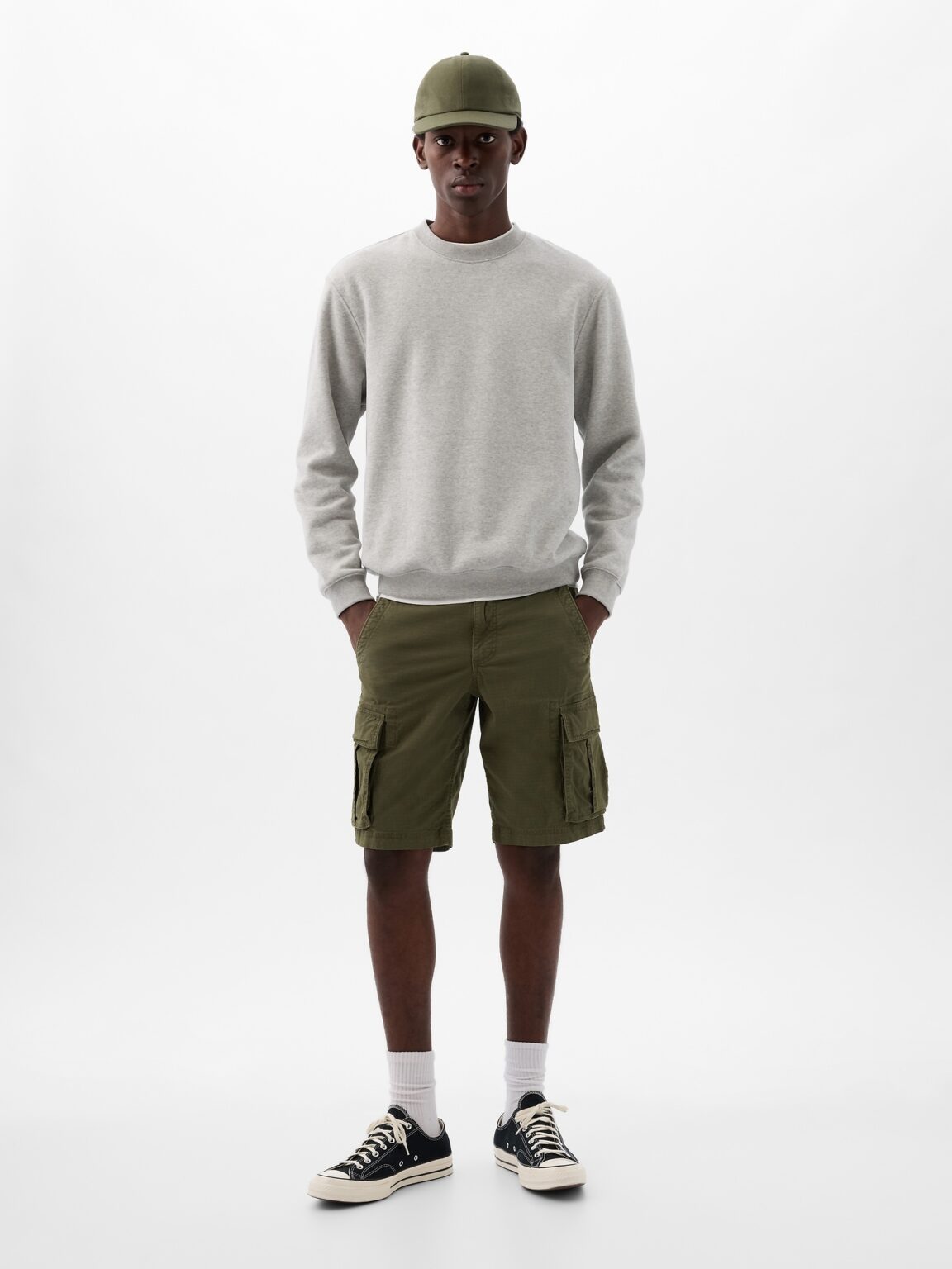 GAP Cargo Shorts - Mens