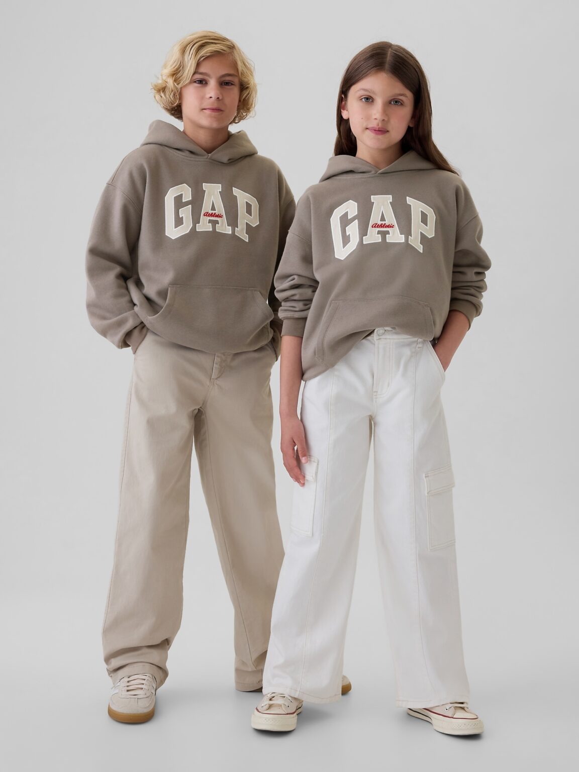 GAP Children's Sweatshirt Unisex - Boys