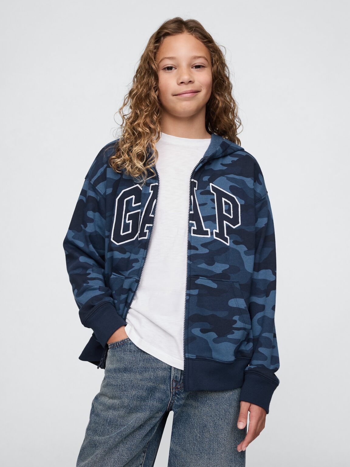 GAP Children's Sweatshirt with Logo - Boys