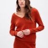 GAP Knitted sweater with V-neck - Women