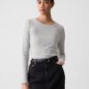 GAP Long Sleeve T-Shirt - Women
