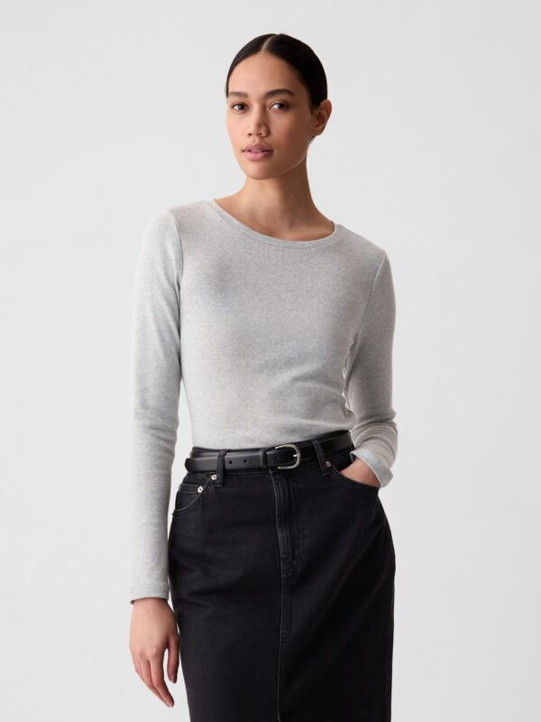 GAP Long Sleeve T-Shirt - Women