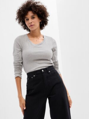 GAP Long Sleeve T-Shirt - Women