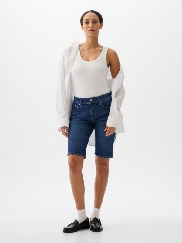 GAP Mid Rise Denim Shorts - Women's