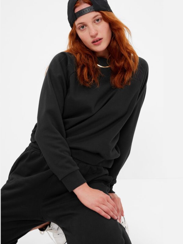 GAP Raglan Vintage Soft Sweatshirt - Women