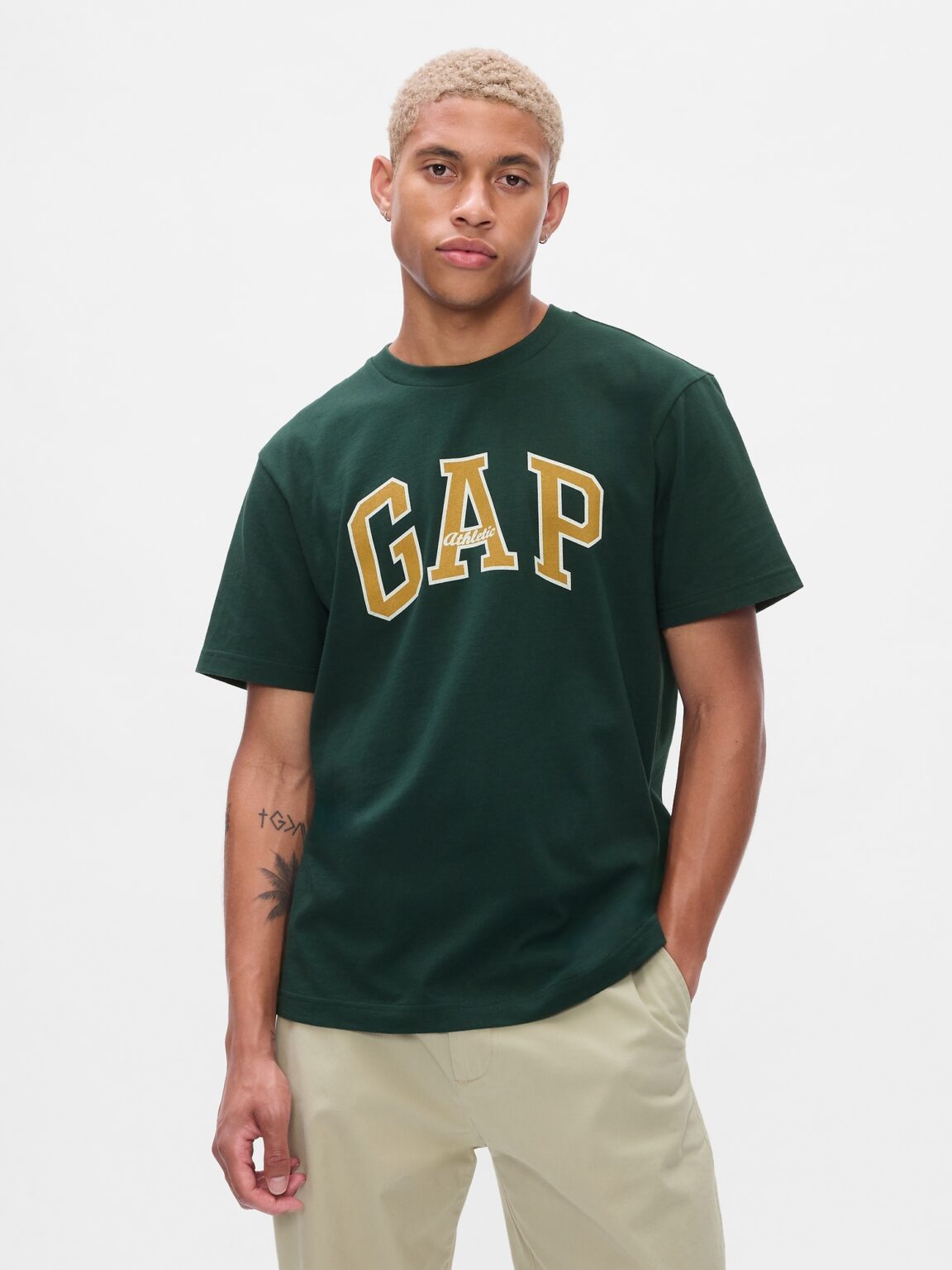 Gap Athletic T-Shirt - Men's