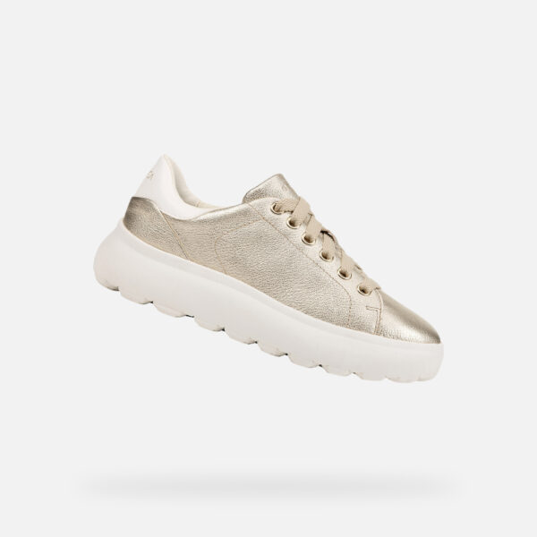 Gold women's sneakers Geox Spherica EC4.1 - Women's