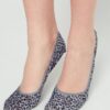 Grey socks Yups ax4141b. R03