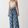 Happiness İstanbul Women's Blue Ecru Patterned Flowing Viscose Palazzo Trousers