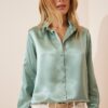 Happiness İstanbul Women's Turquoise Green Lightly Flowing Satin Finish Shirt
