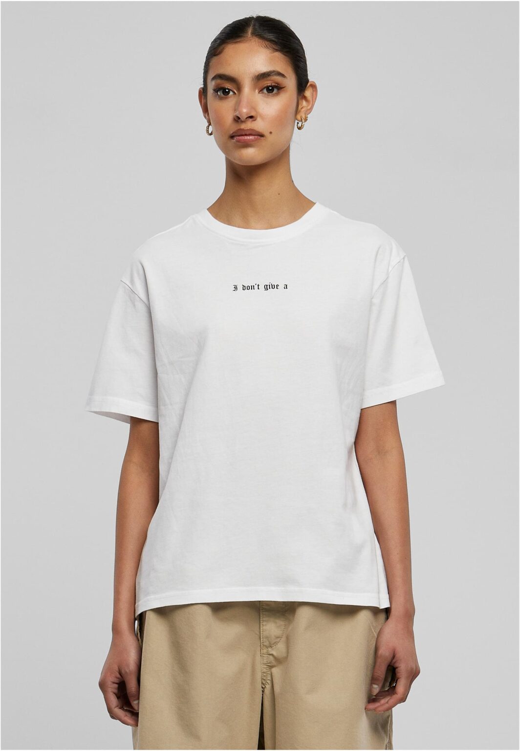 I don't put a white T-shirt