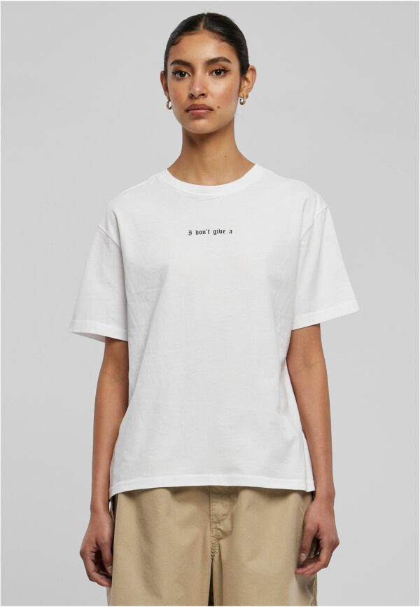 I don't put a white T-shirt