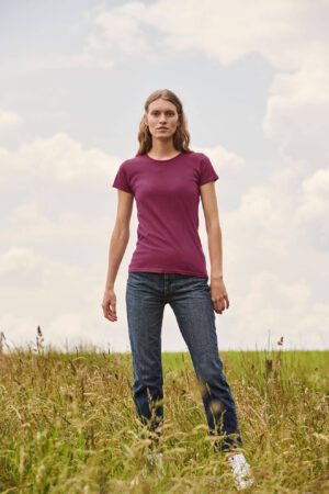 Iconic Burgundy Women's T-shirt in combed cotton Fruit of the Loom Iconic Burgundy Women's T-shirt in combed cotton Fruit of the Loom