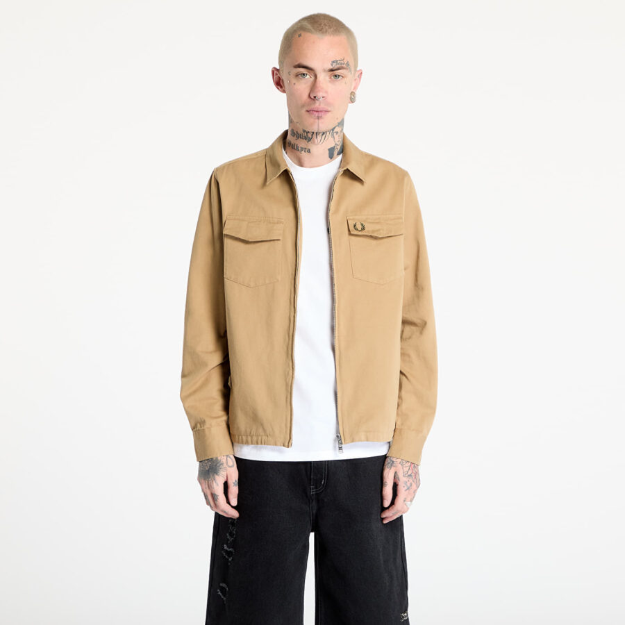 Ing FRED PERRY Twill Zip-Through Overshirt Warm Stone M-alacsony-ár